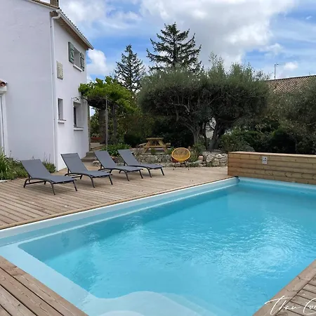 Familiale Avec Piscine Proche De Sete Et De Montpellier Poussan