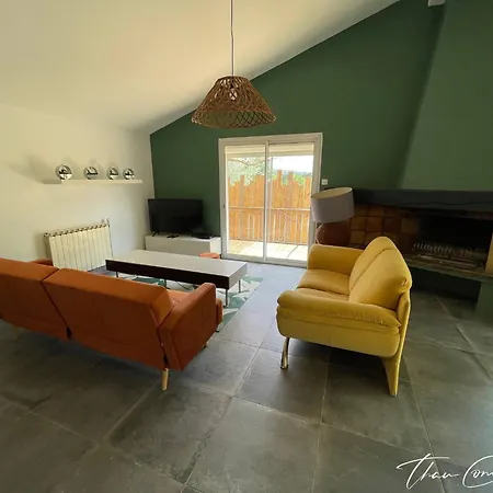 Villa Familiale Avec Piscine Proche De Sete Et De Montpellier