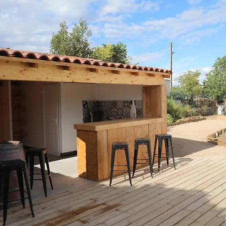 Familiale Avec Piscine Proche De Sete Et De Montpellier Poussan
