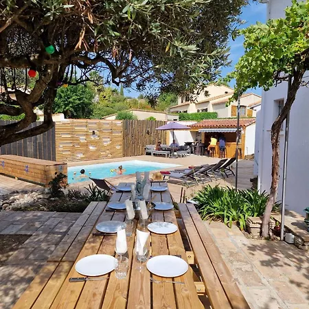 Villa Familiale Avec Piscine Proche De Sete Et De Montpellier